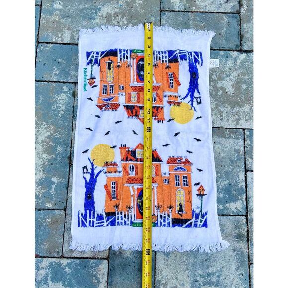 Vintage Cecil Saydah Halloween Haunted House Hand Towels Kitchen Towel - Picture 5 of 7